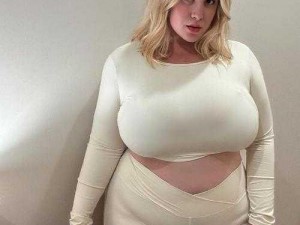 bigbbw 硕大无比的胸是怎么做到的？